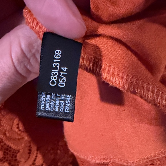 The Limited 4 Lace Camisoles - Picture 4 of 12